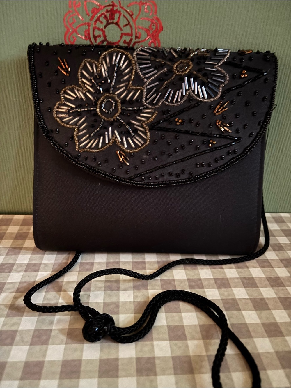 Black Beaded Floral Evening Wristlet